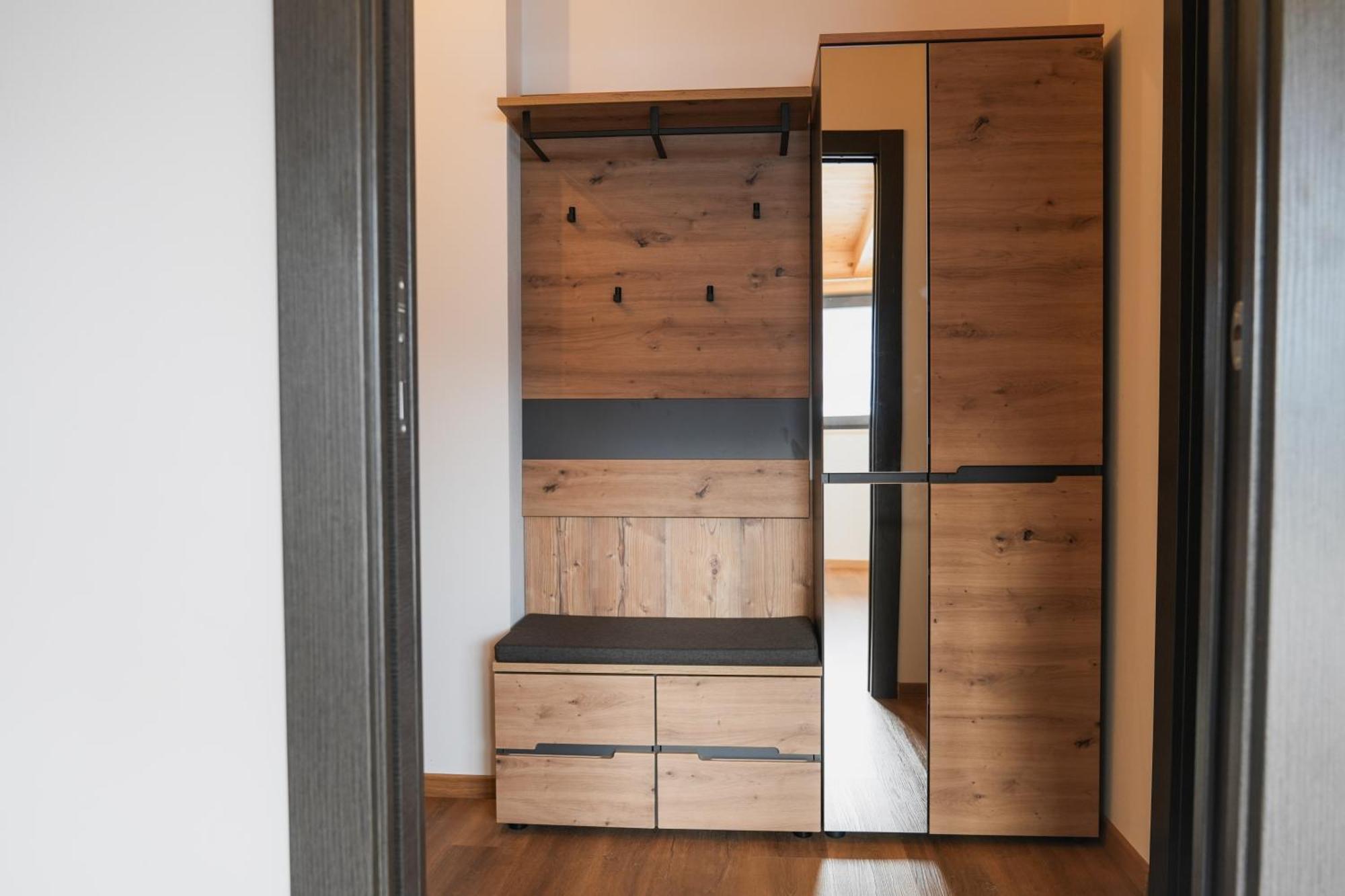 Mountain Deluxe 27 Apartments Con Wellness Cavalese Ngoại thất bức ảnh