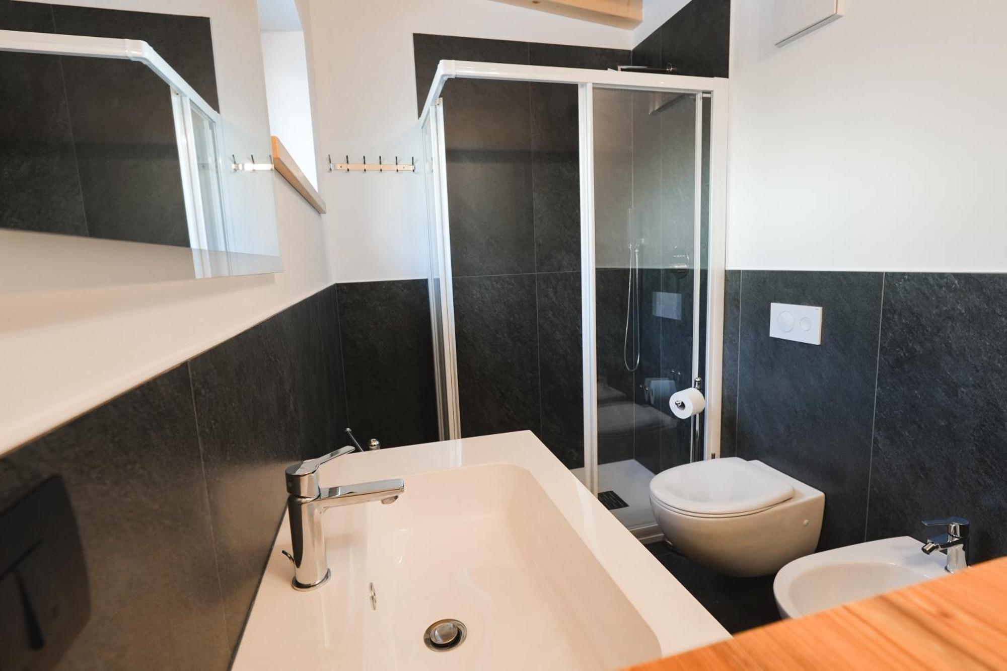 Mountain Deluxe 27 Apartments Con Wellness Cavalese Ngoại thất bức ảnh